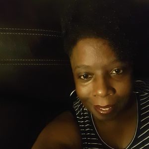 Meet your Posher, Loretta